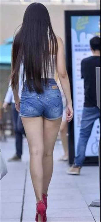 妻子在兼职工作