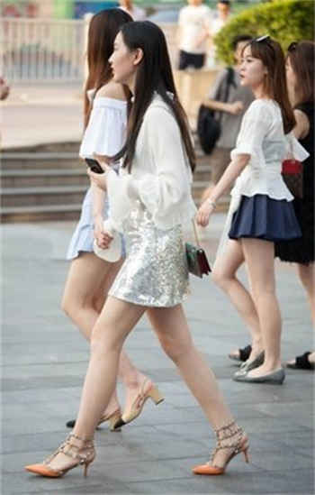 保险公司推销女多鱼