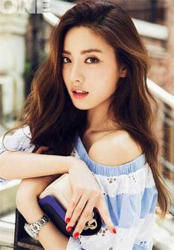 抖音攀娘镜子什么梗