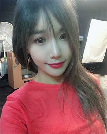 夜少二婚妻子