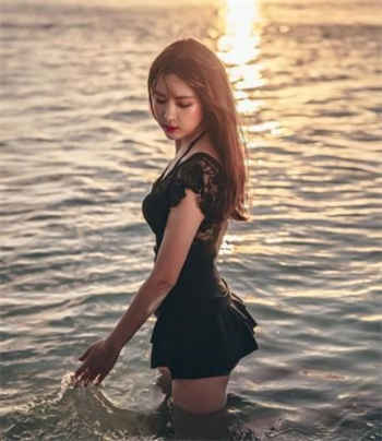宝宝满月怎么发朋友圈