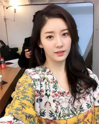 工地男女混住夜晚发出响声