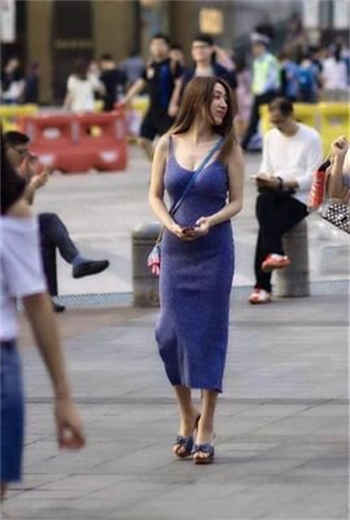 军长爷爷给总裁订了娃娃亲