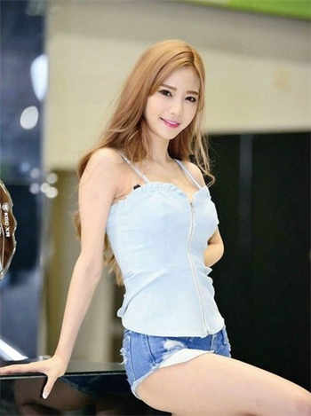 莫启言为什么那么大