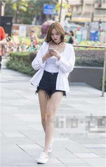 91果冻制片女外教