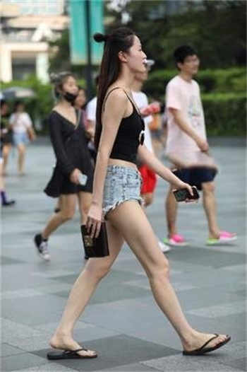 2019亚洲人妖免费视频