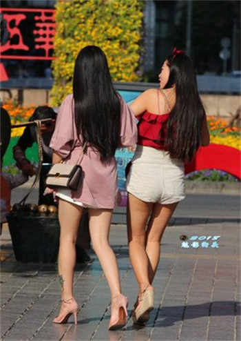 女子为救人牺牲身体视频