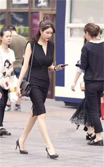 抖音菠萝酱吃瓜视频免费