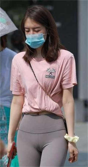 林予曦喘得最自然