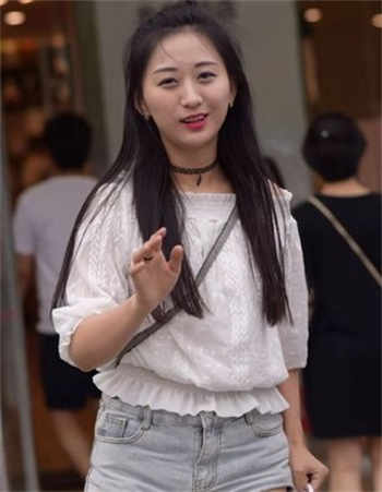 私人诊所女演员