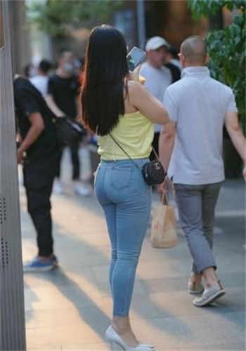 《爵少的天价萌妻》