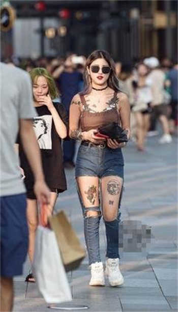 潘甜甜果冻传媒在线